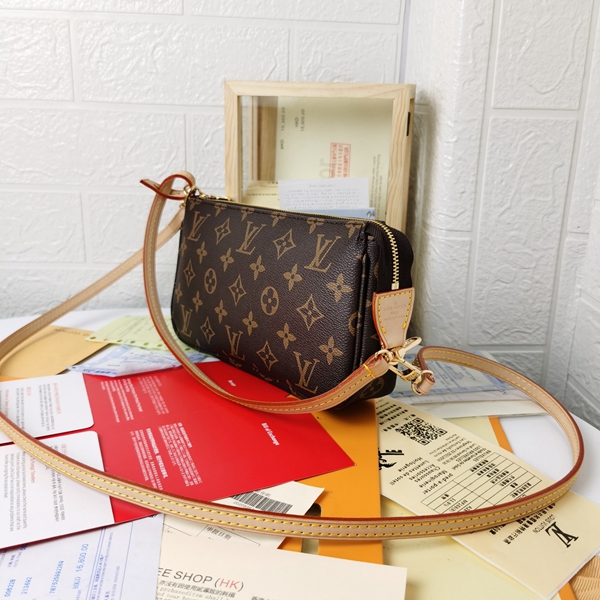 ルイヴィトンバッグ側面デザイン